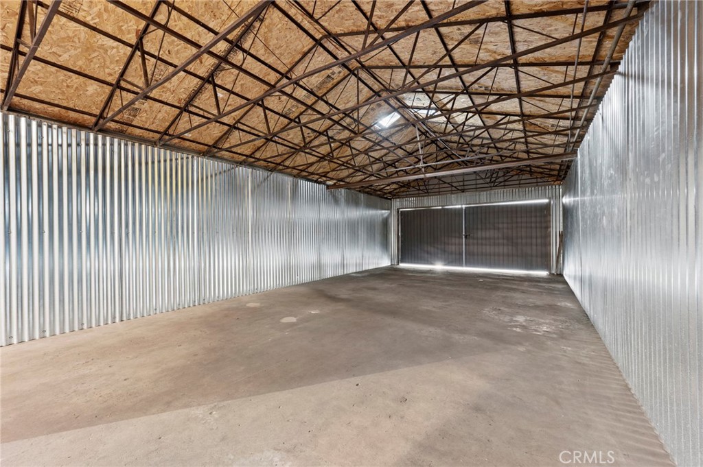 6013 State Street Property Photo 12