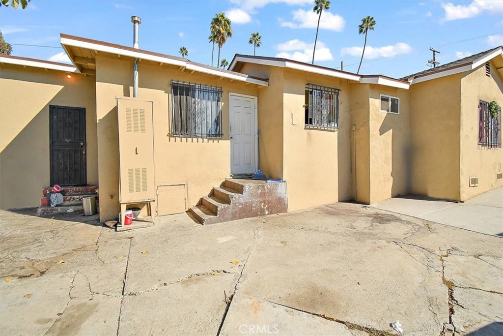 3323 Linda Vista Property Photo 6