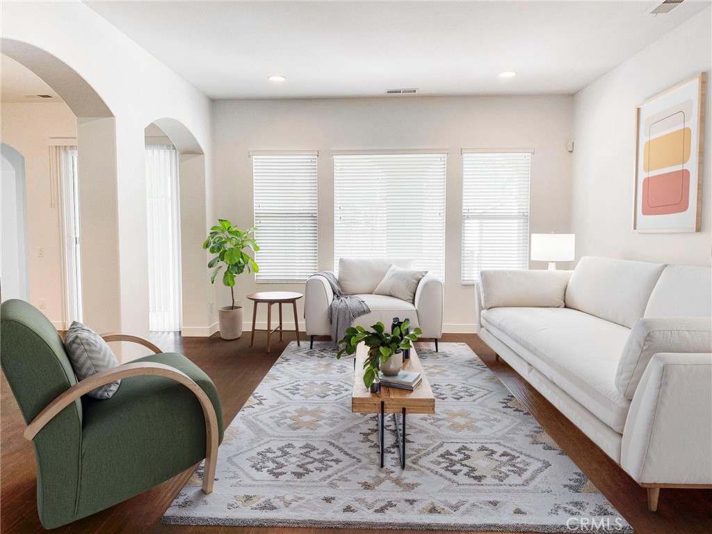 11014 Cleveland Avenue Property Photo 3