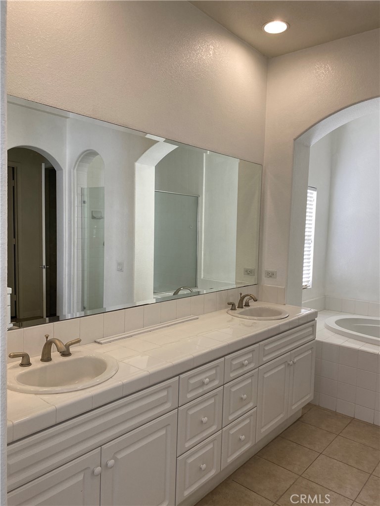 11014 Cleveland Avenue Property Photo 11