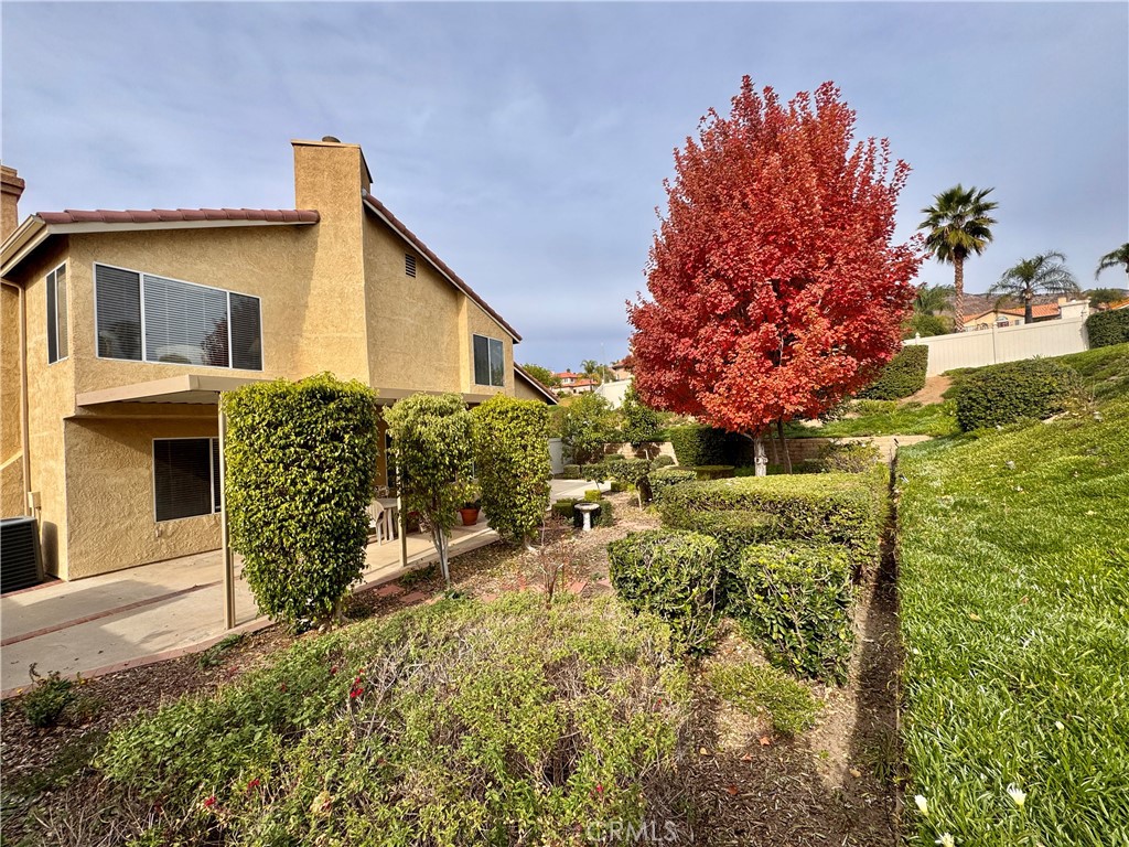 7001 Roddick Drive Property Photo 6