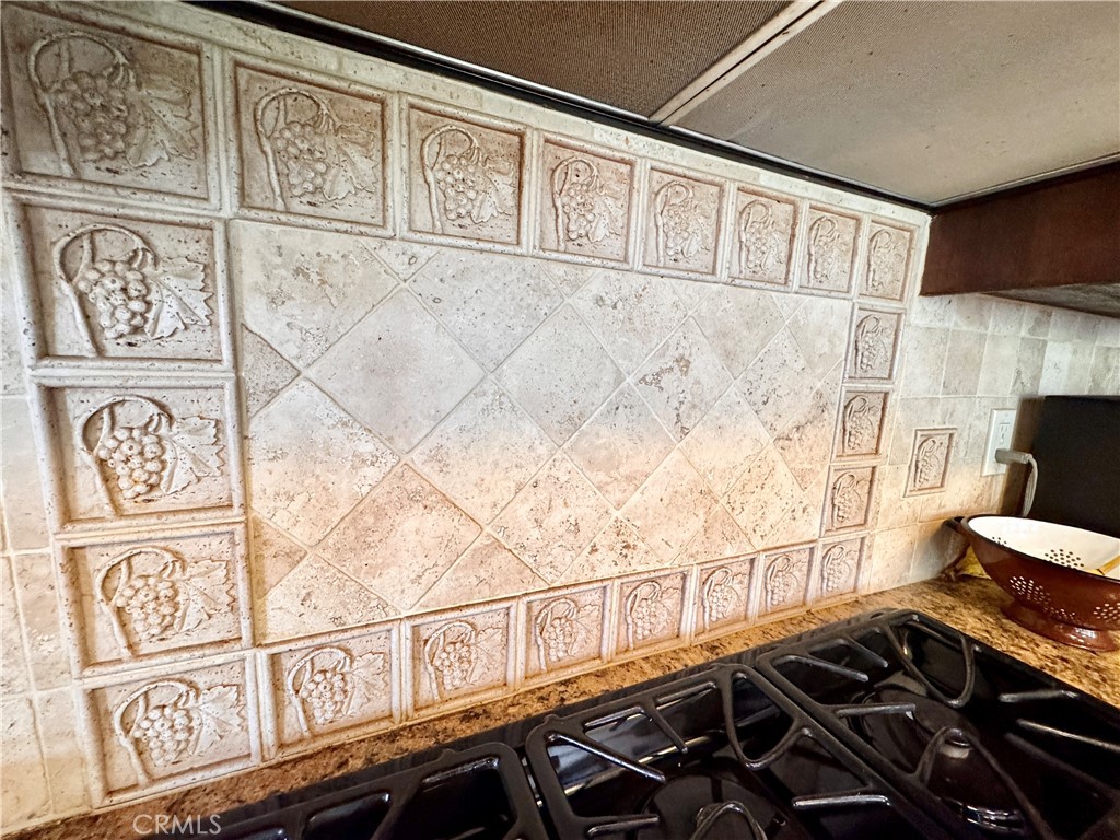 7001 Roddick Drive Property Photo 20
