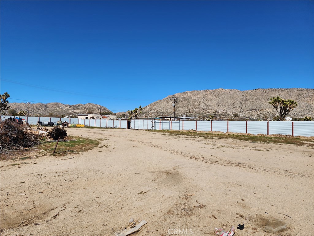 7248 Scarvan Road Property Photo 1
