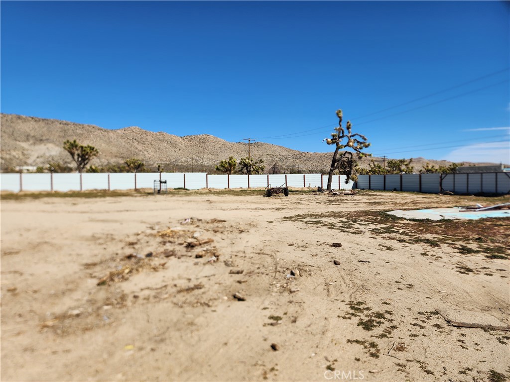 7248 Scarvan Road Property Photo 3