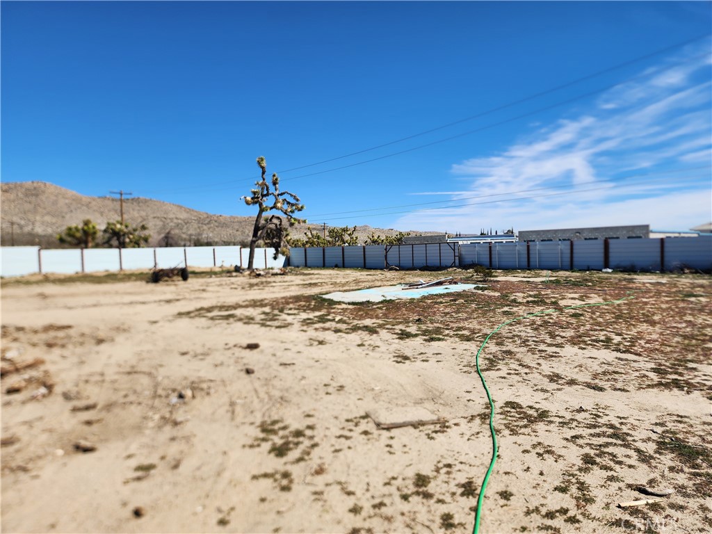 7248 Scarvan Road Property Photo 4