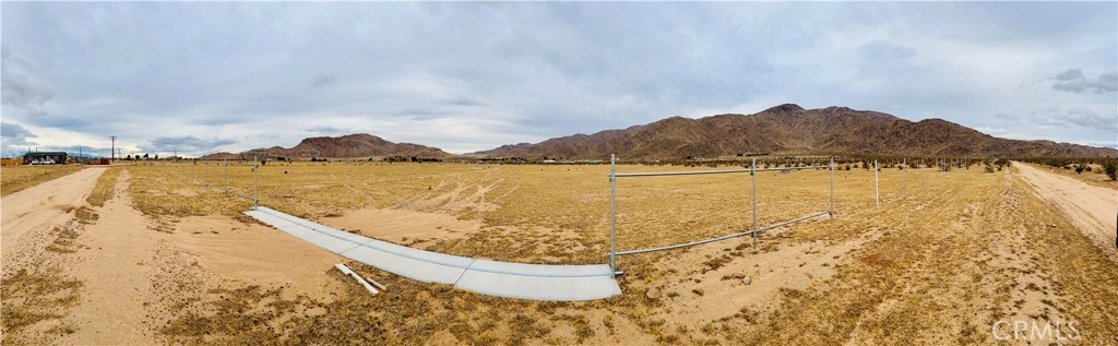 25988 Las Piedras Drive Property Photo 3