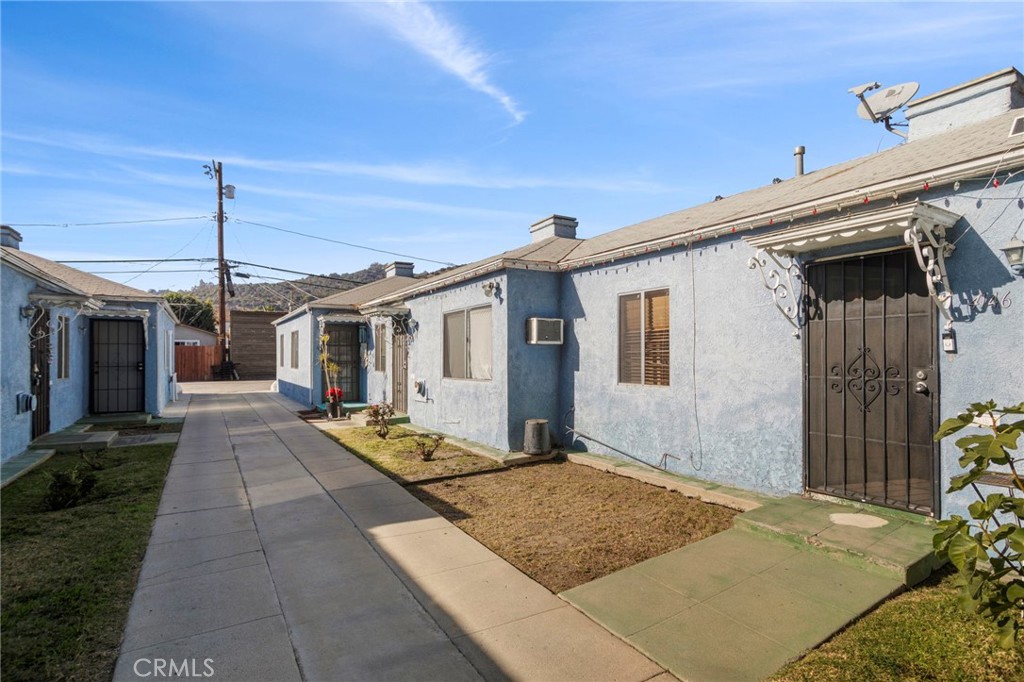 4144 Edenhurst Avenue Property Photo 1