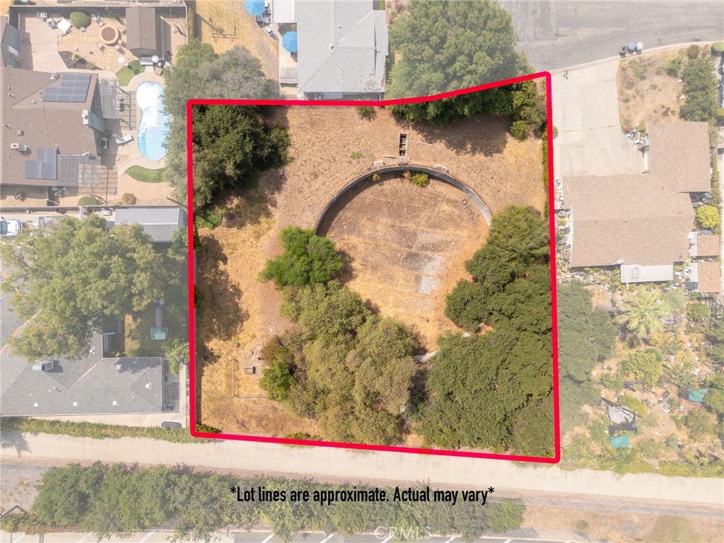 4053 N Towne Avenue Property Photo 7
