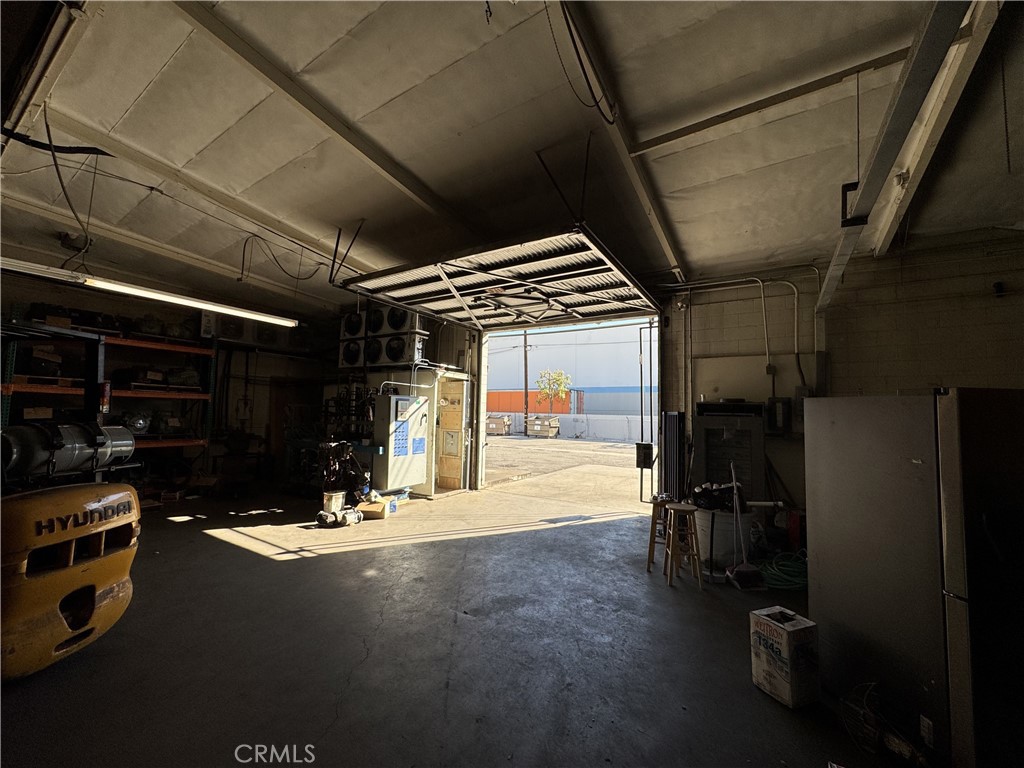 220 N Sunset Avenue Property Photo 16