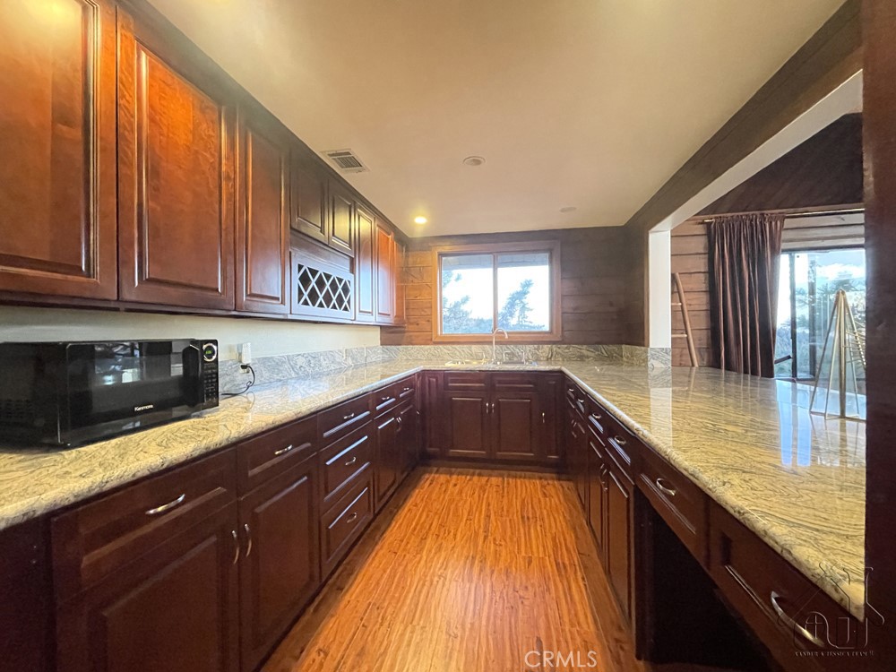 2702 Thule Lane Property Photo 25