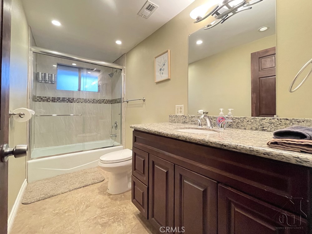 2702 Thule Lane Property Photo 26