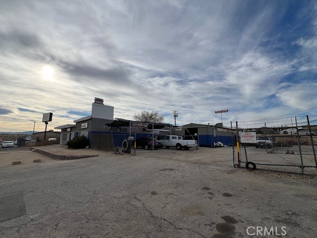 16623 Union Street Property Photo 6