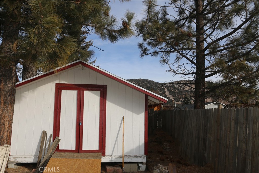 131 E Mountain View Boulevard Property Photo 20