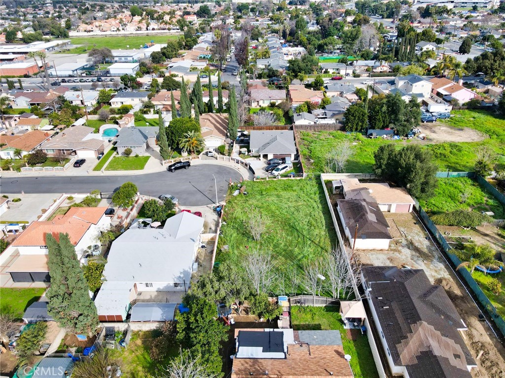 1541 W Orange Grove Avenue Property Photo 9