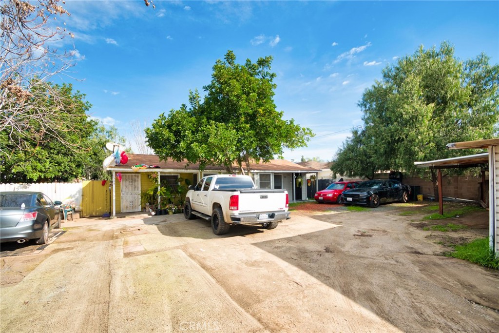 1541 W Orange Grove Avenue Property Photo 14