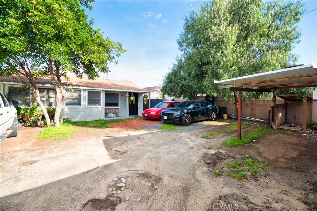 1541 W Orange Grove Avenue Property Photo 17