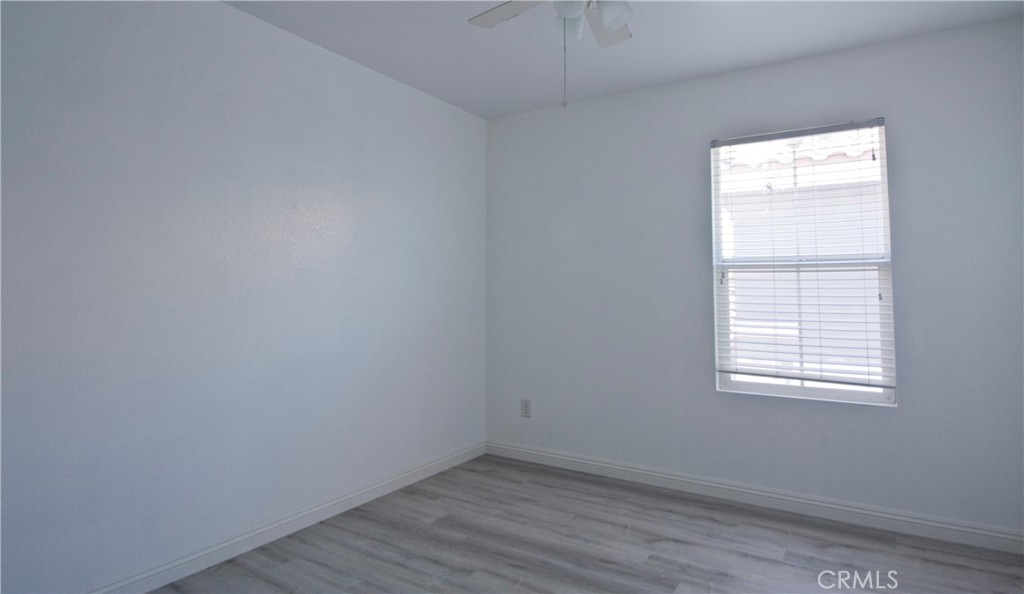 6163 S Hills Way Property Photo 10