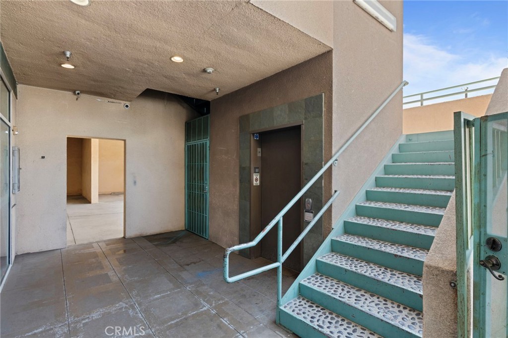 1788 Sierra Leone Avenue Property Photo 12