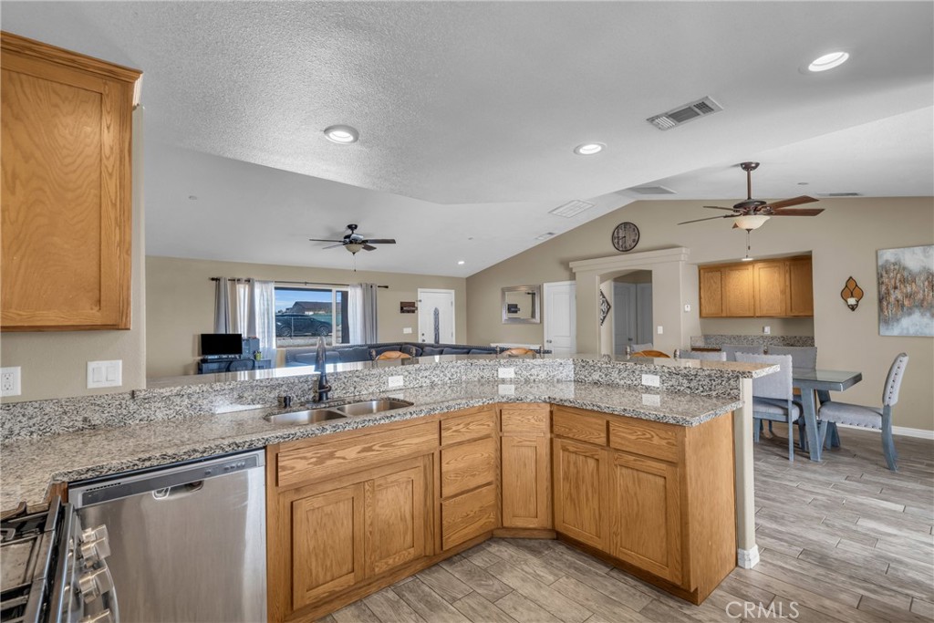 18177 Cherry St Property Photo 13