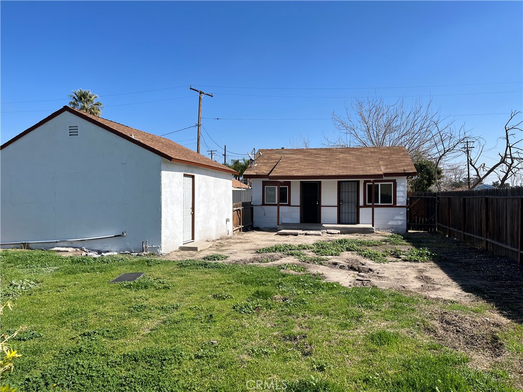 261 N K St Property Photo 2