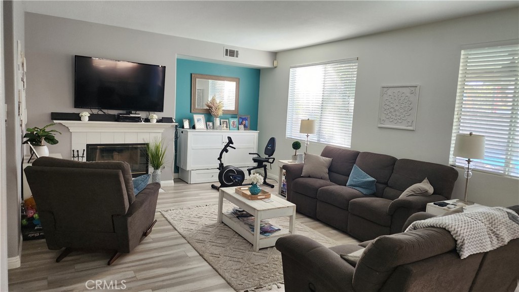 6928 Fontaine Place Property Photo 7