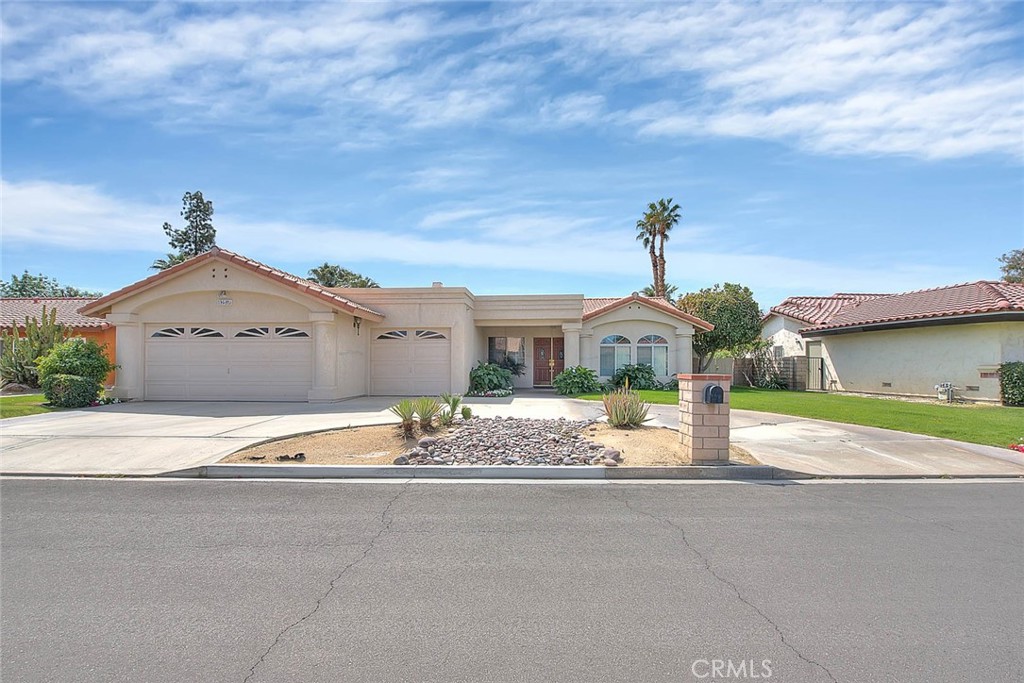 82537 Doolittle Drive Property Photo