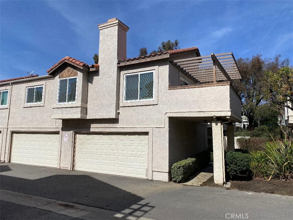 454 Golden Springs Drive E Property Photo