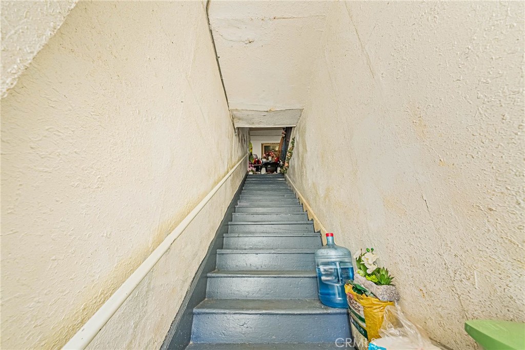 3703 Maple Avenue Property Photo 6