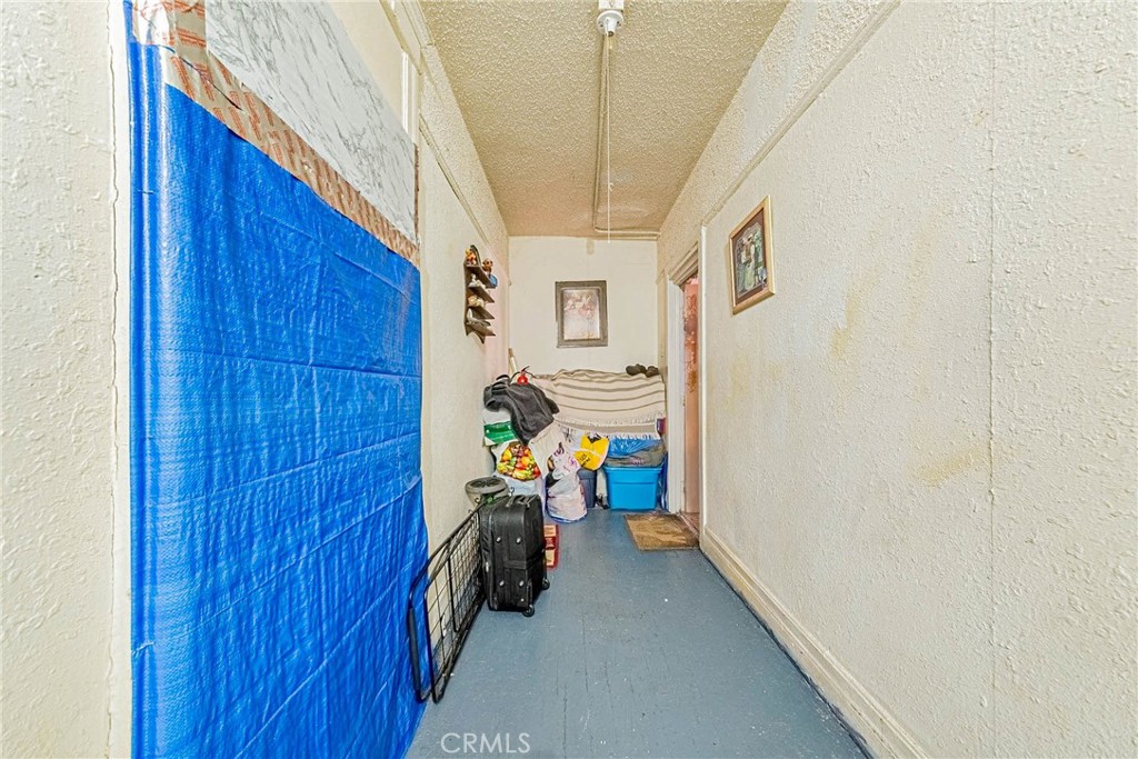 3703 Maple Avenue Property Photo 7