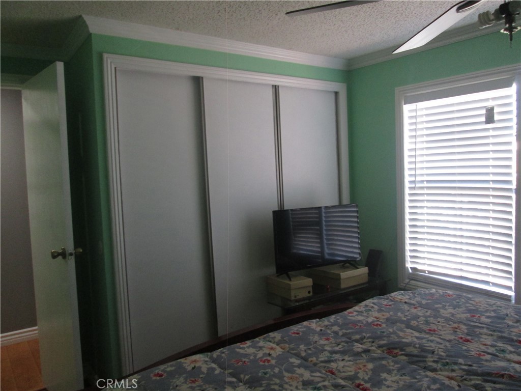 1025 S Riverside Avenue 112 Property Photo 24