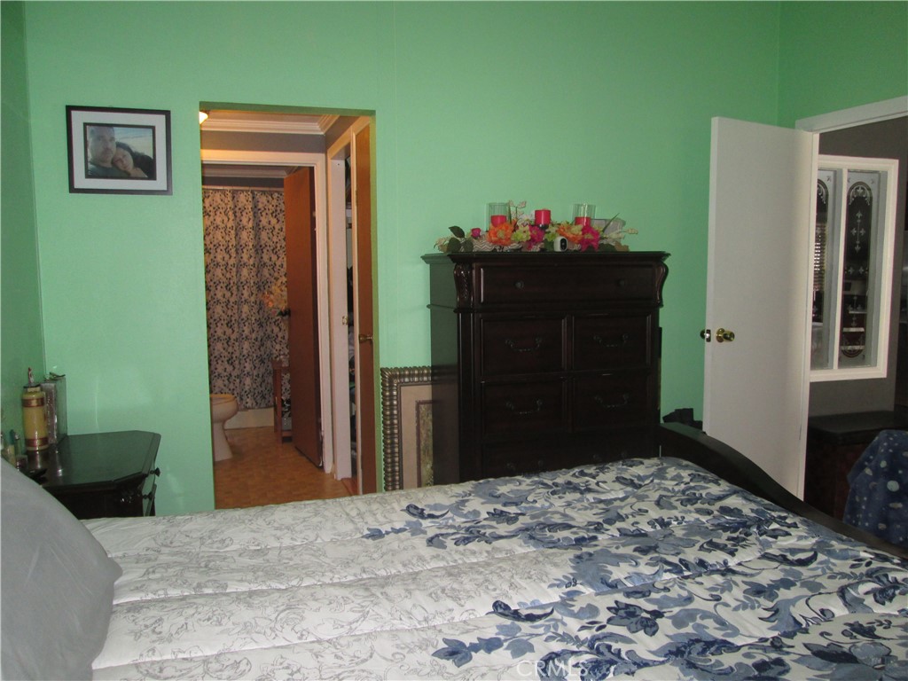1025 S Riverside Avenue 112 Property Photo 41