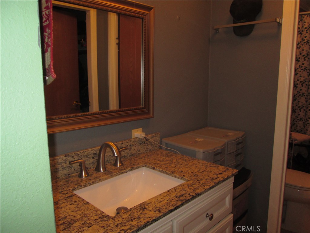 1025 S Riverside Avenue 112 Property Photo 46