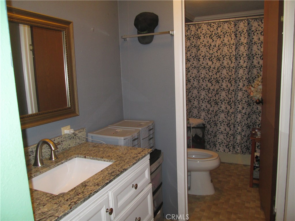 1025 S Riverside Avenue 112 Property Photo 47