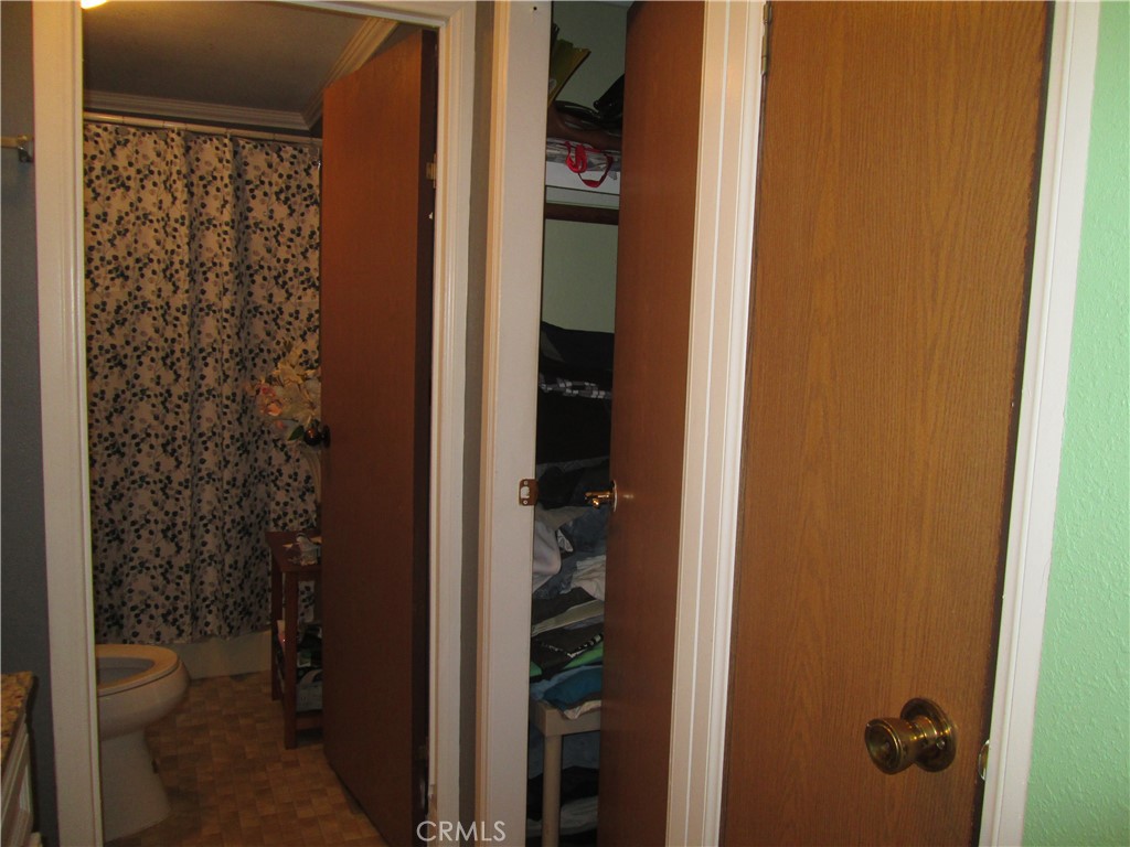 1025 S Riverside Avenue 112 Property Photo 48