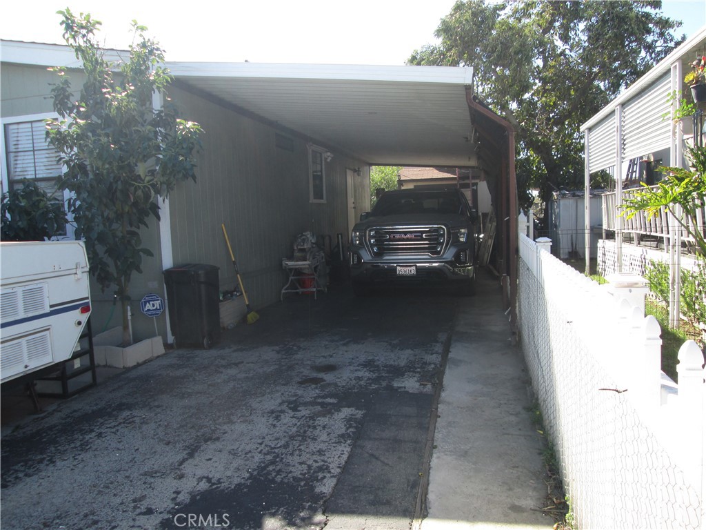 1025 S Riverside Avenue 112 Property Photo 52