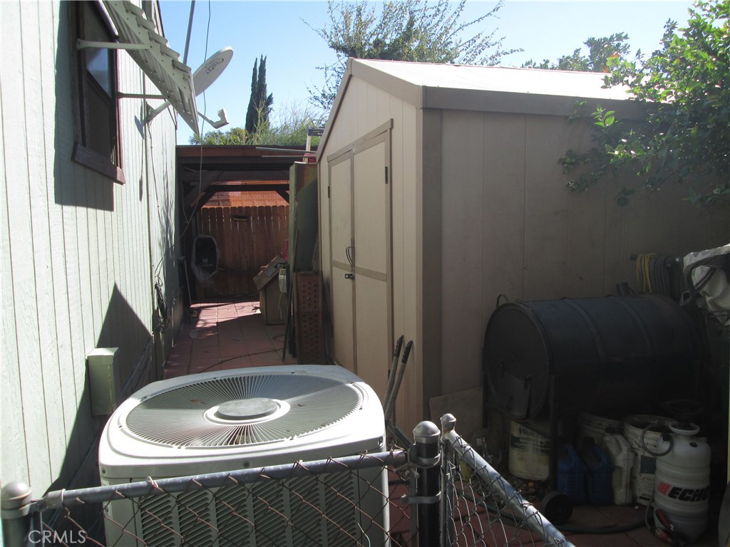 1025 S Riverside Avenue 112 Property Photo 53