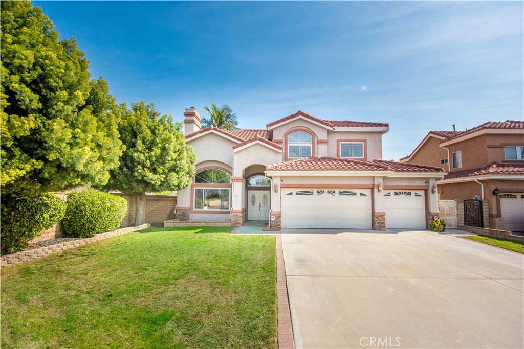 12411 Norton Avenue Property Photo