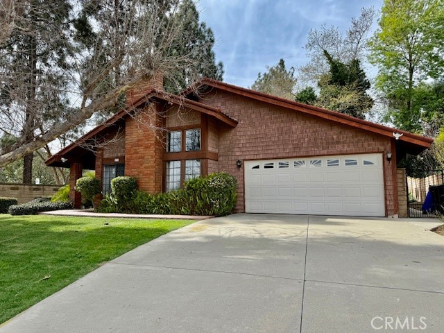 99 Village Loop Road Property Photo