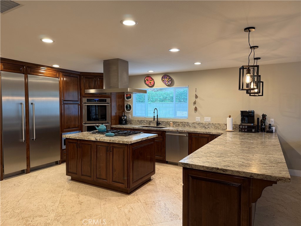 9033 Mandarin Avenue Property Photo 4