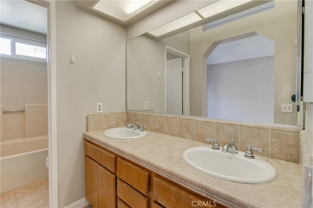 7019 Armstrong Place Property Photo 8