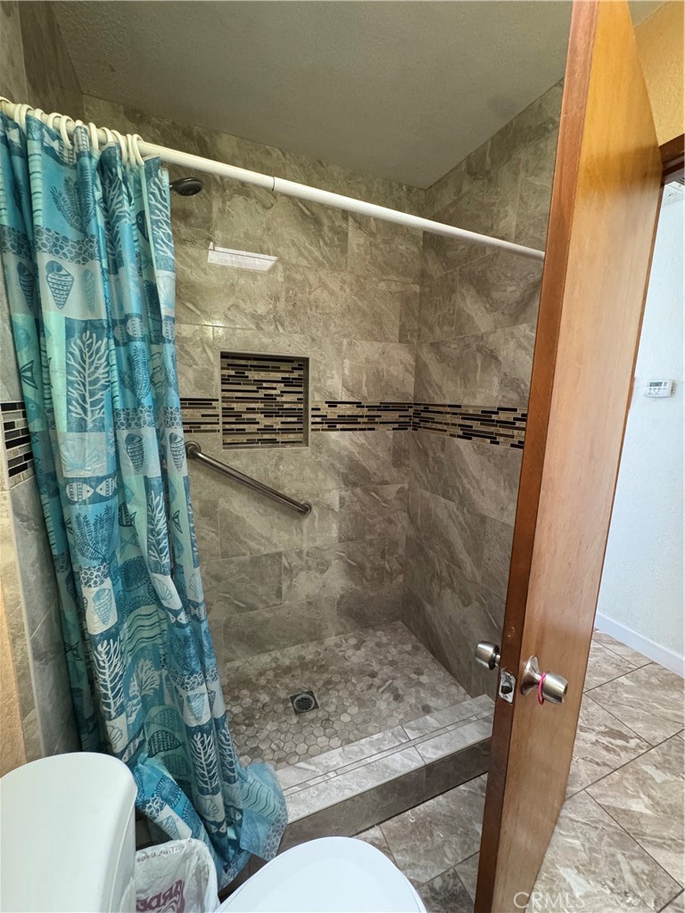 7687 Chase Avenue Property Photo 13
