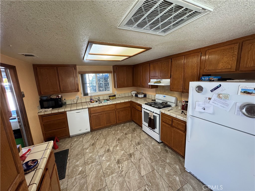 7687 Chase Avenue Property Photo 20