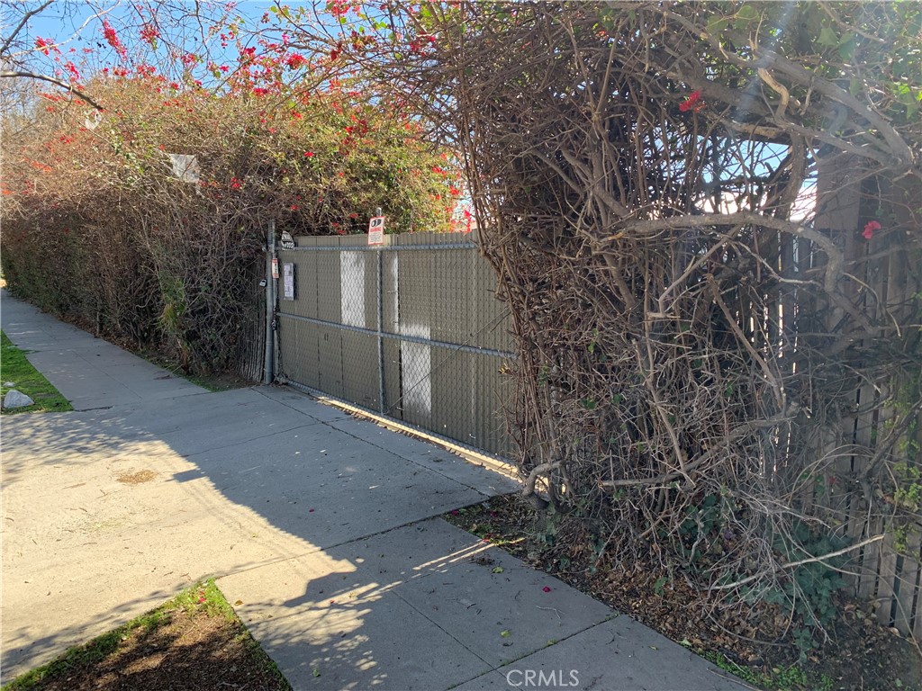 398 N 10th Street Property Photo 1