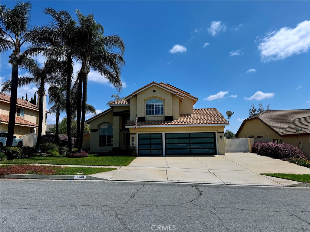 6789 Gilbert Place Property Photo 1