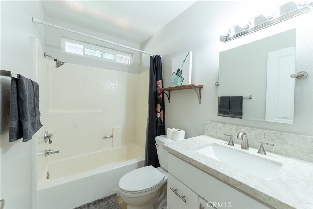 6914 Basswood Place Property Photo 21
