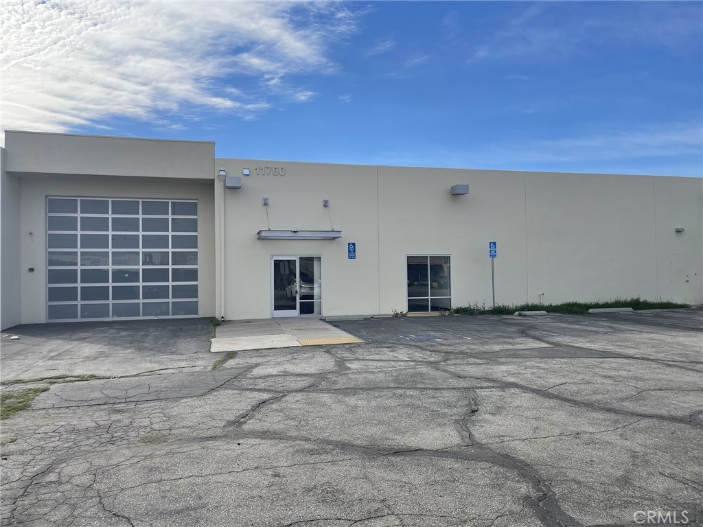 11760 Slauson Avenue Property Photo