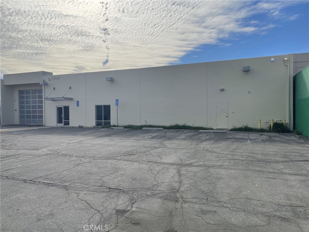 11760 Slauson Avenue Property Photo 2