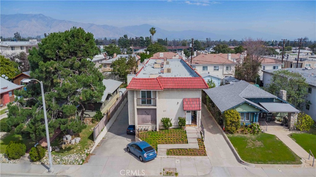 926 N Garfield Avenue Property Photo