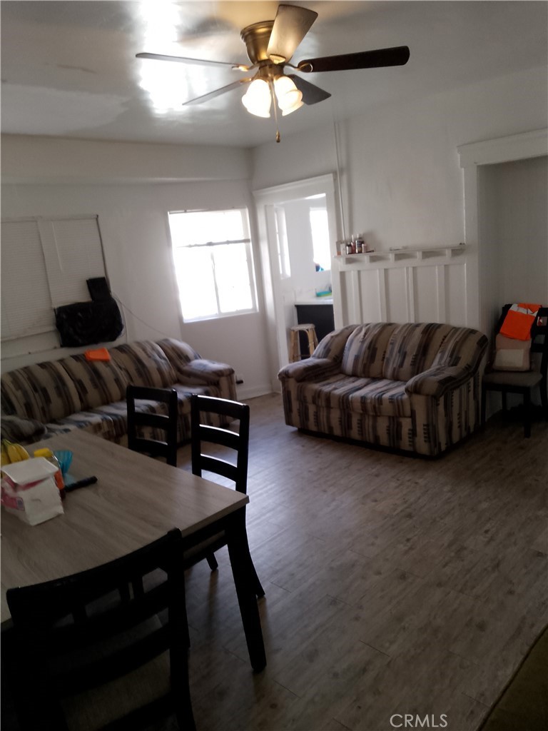 1905 N E Street Property Photo 2