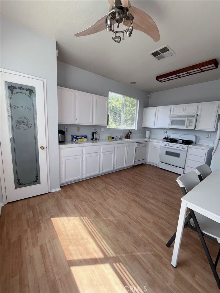 11159 Saint Tropez Drive Property Photo 9